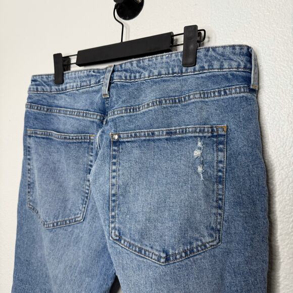 H&M Womens Jeans Size 12 Light Wash Blue Denim High Rise Straight Leg - Picture 14 of 14